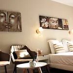 Zen Cosy Gare Part Dieu * ليون
